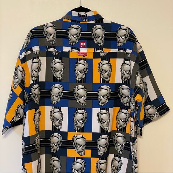 Rare Y2K Ecko Unlimited L buttons down t-shirt short sleeve Silver Surfer blue - Picture 6 of 7